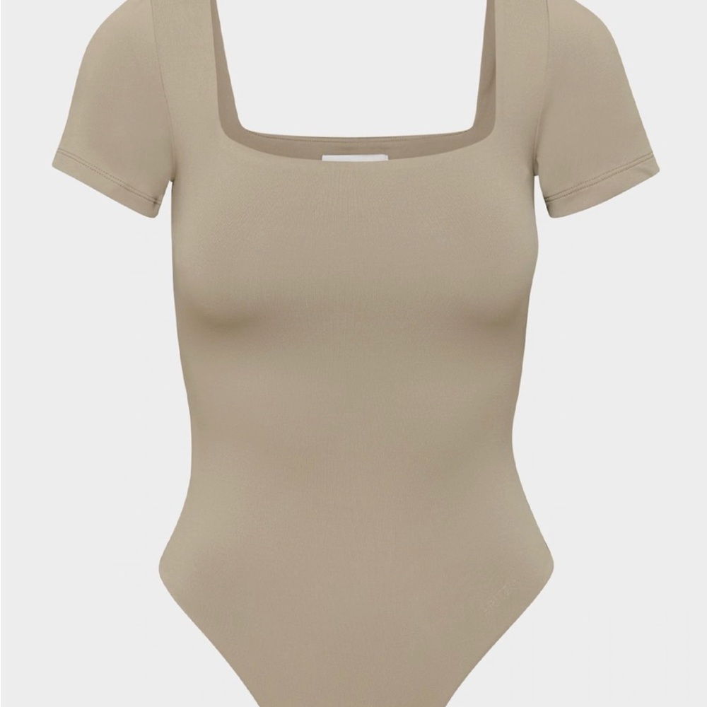Babaton Short Sleeve Square Neck Bodysuit in Taupe Beige